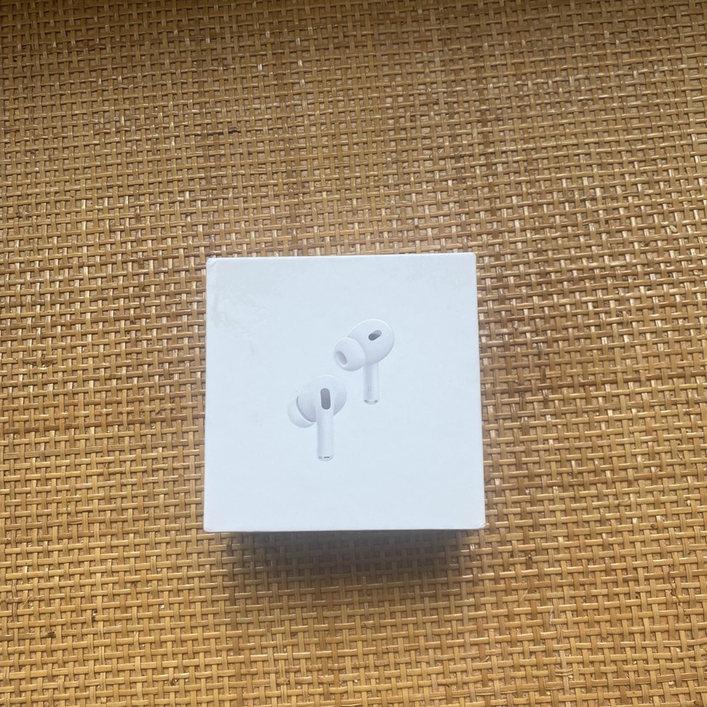 Apple AirPods Pro Generation 2❕